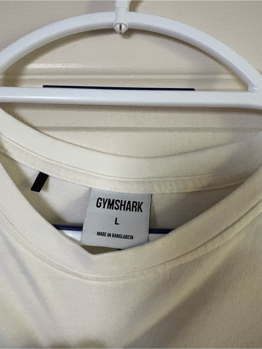 Gymshark Cream Crewneck Tee with Navy Logo - Picture 4 of 4